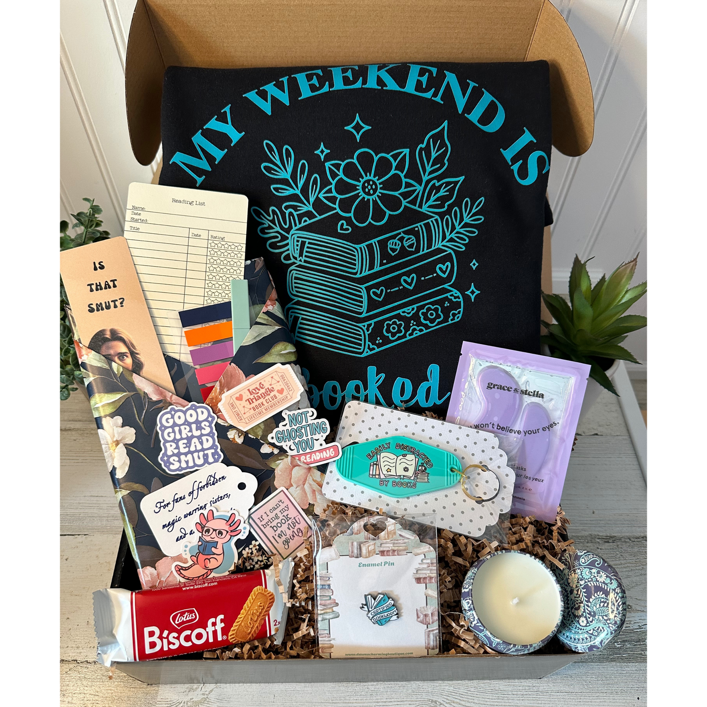 Blind Date with a Book, Sweatshirt, Stickers, Annotation Tabs and Cozy Extras
